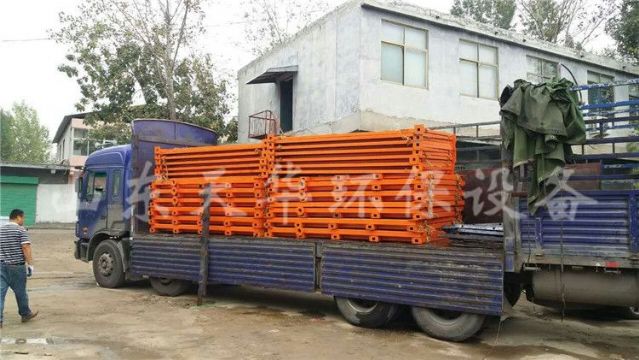 點擊查看詳細信息<br>標題：發貨現場 閱讀次數：1751